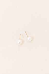 Flawless Pearl Stud Earrings- Small